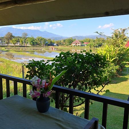 Country Retreat Hotel Mae Rim Ngoại thất bức ảnh