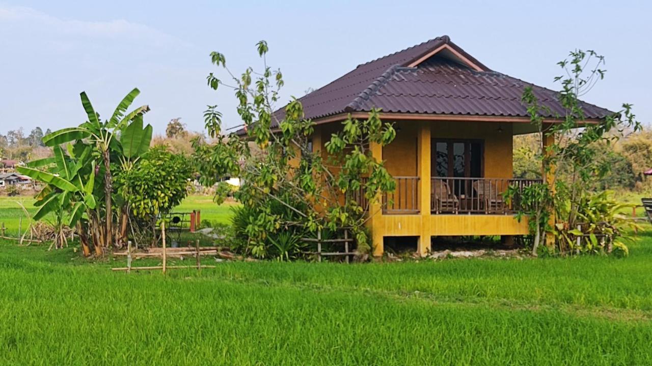 Country Retreat Hotel Mae Rim Phòng bức ảnh