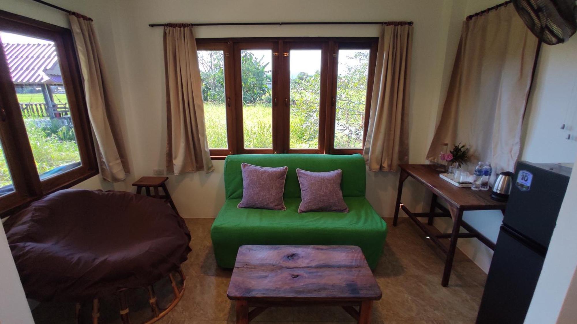 Country Retreat Hotel Mae Rim Phòng bức ảnh