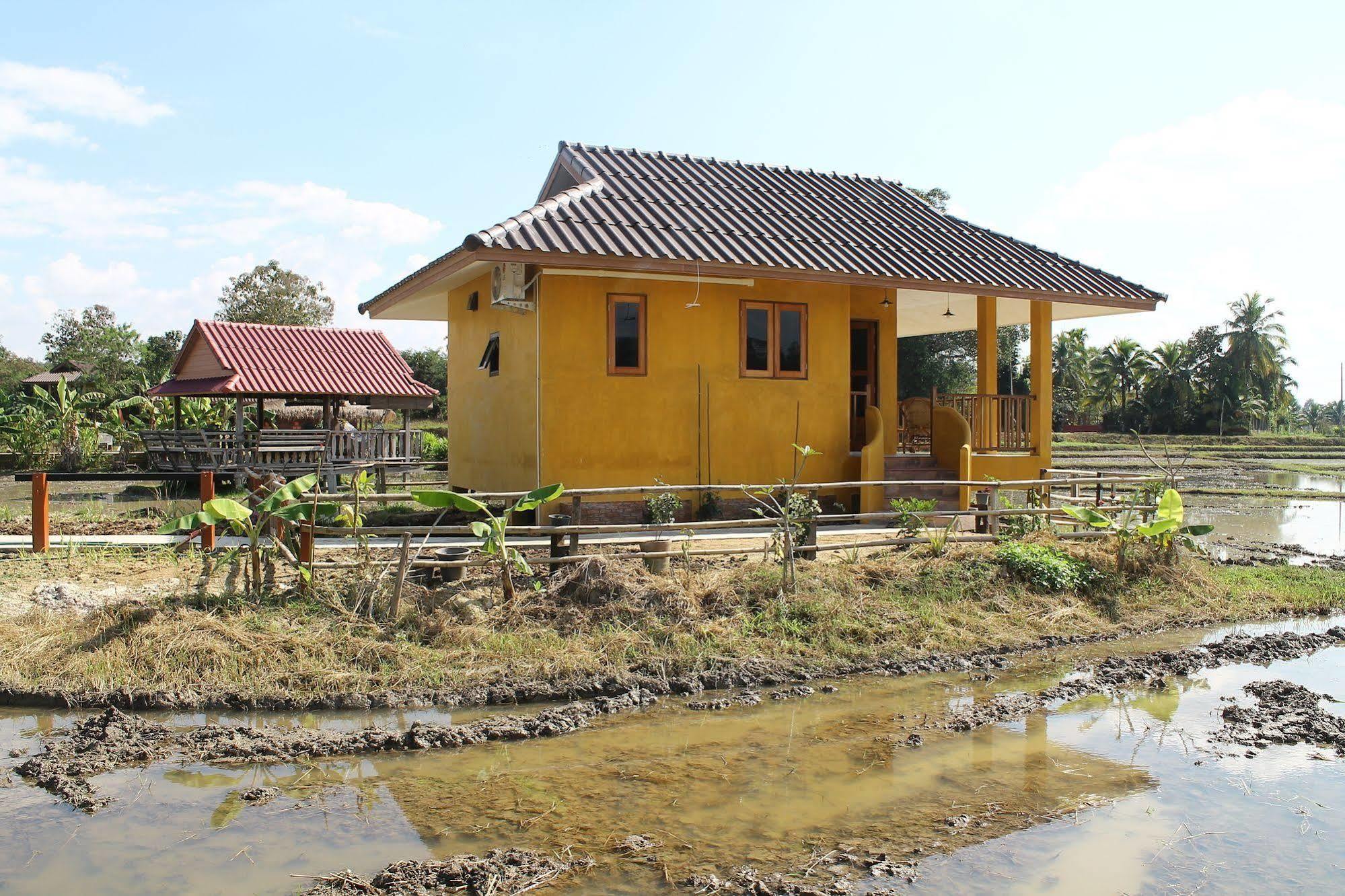 Country Retreat Hotel Mae Rim Ngoại thất bức ảnh