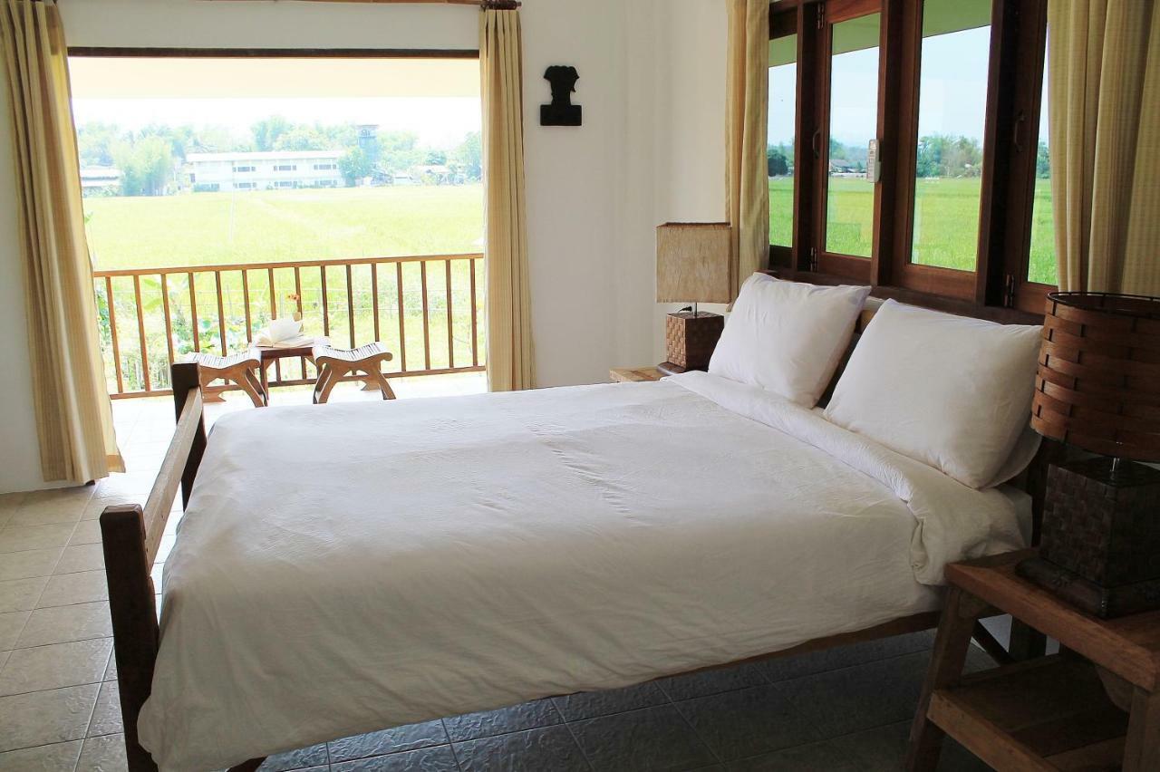 Country Retreat Hotel Mae Rim Ngoại thất bức ảnh