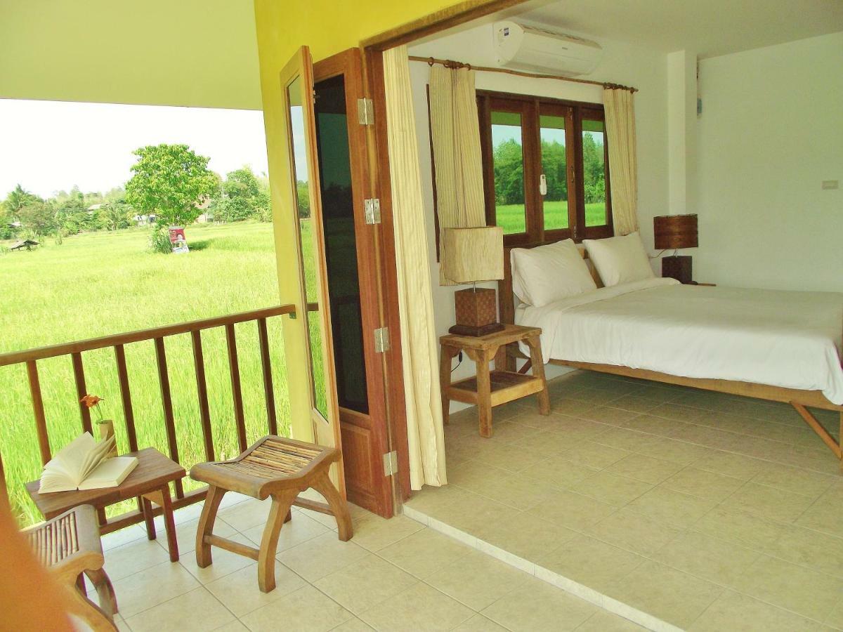 Country Retreat Hotel Mae Rim Ngoại thất bức ảnh